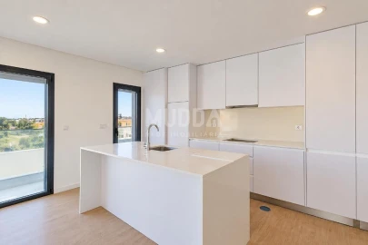 Apartamento T2 para Venda em Esgueira