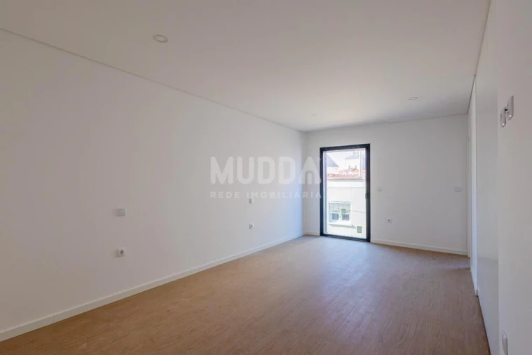 Apartamento T2 para Venda em Esgueira Foto 10