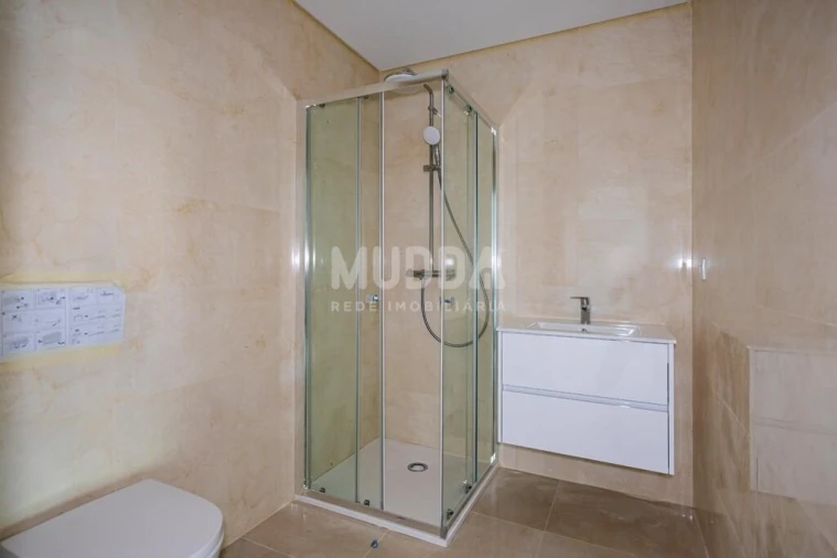 Apartamento T2 para Venda em Esgueira Foto 7