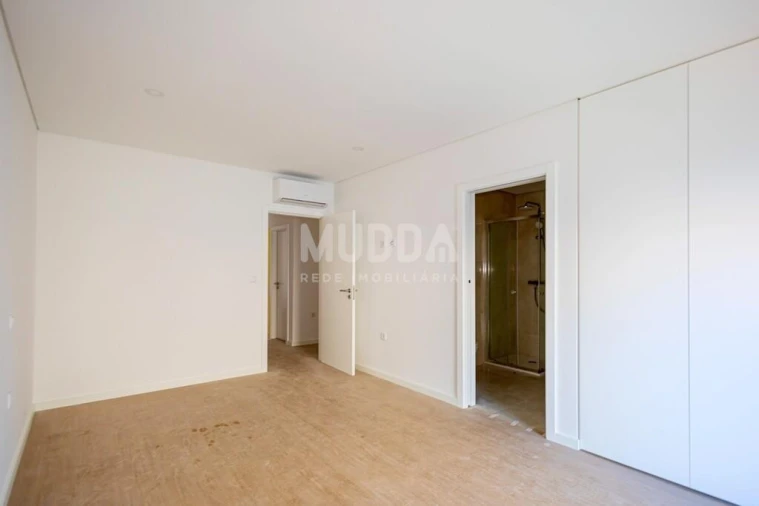 Apartamento T2 para Venda em Esgueira Foto 8