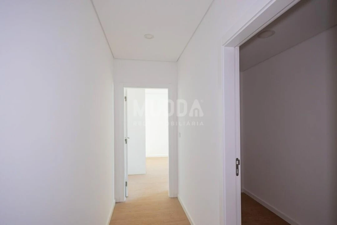 Apartamento T2 para Venda em Esgueira Foto 9
