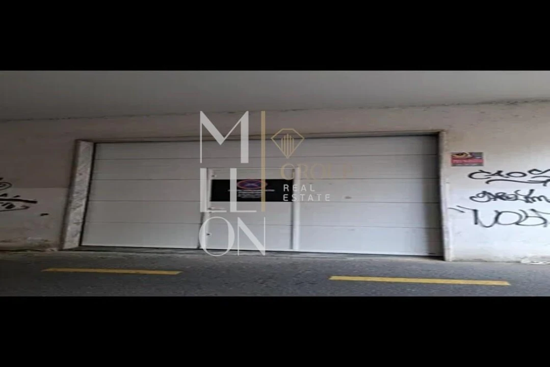 Garagem para Arrendamento em Rio de Mouro Foto 3