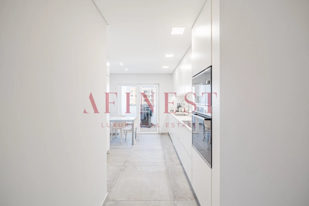 Apartamento T4 para Arrendamento em Carcavelos e Parede Foto 13