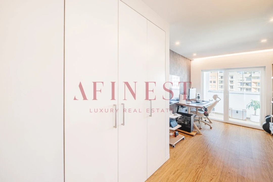 Apartamento T4 para Arrendamento em Carcavelos e Parede Foto 28