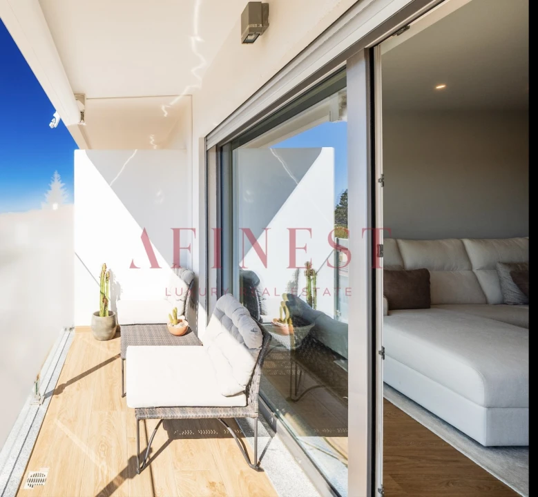 Apartamento T4 para Arrendamento em Carcavelos e Parede Foto 4
