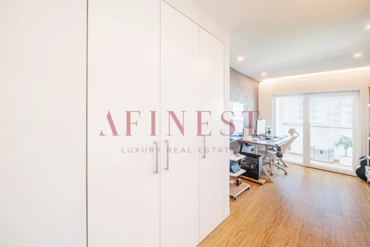 Apartamento T4 para Arrendamento em Carcavelos e Parede Foto 31