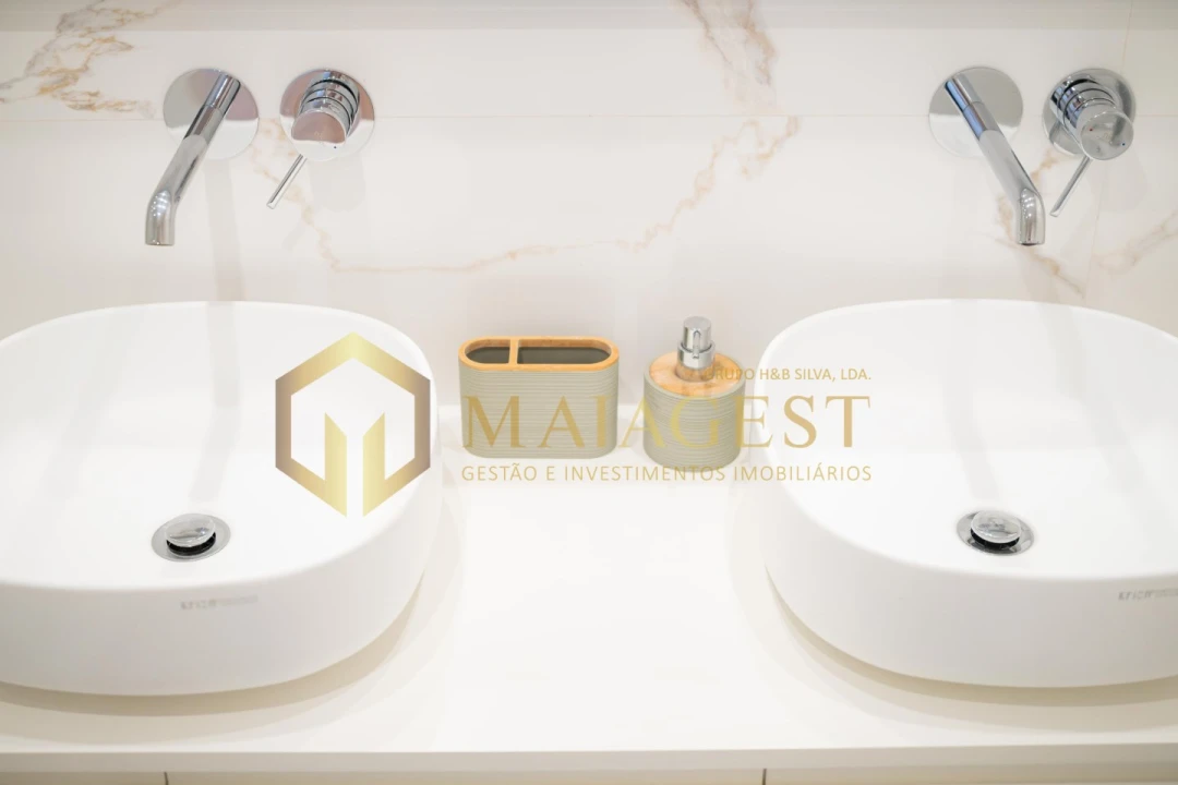 Apartamento T3 para Venda em Ramalde Foto 61