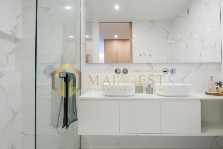 Apartamento T3 para Venda em Ramalde Foto 30