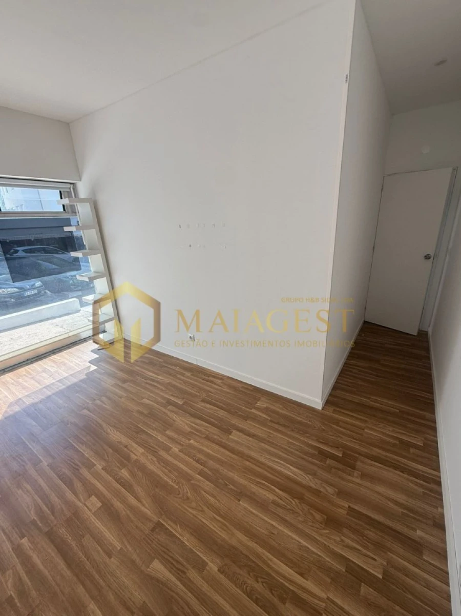 Escritório para Arrendamento em Ermesinde Foto 2