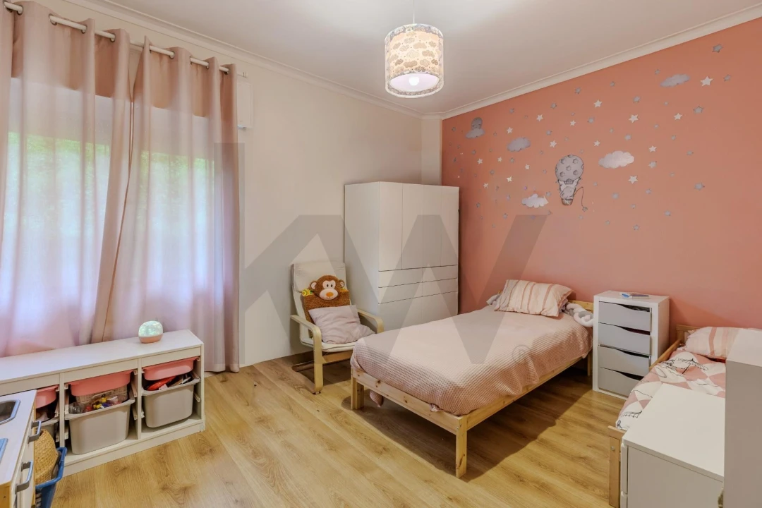 Apartamento T3 para Venda em Carnaxide e Queijas Foto 22