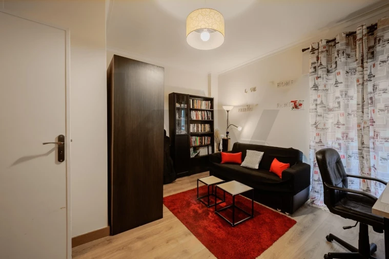 Apartamento T3 para Venda em Carnaxide e Queijas Foto 16