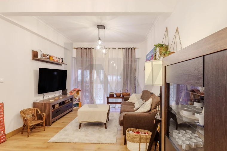 Apartamento T3 para Venda em Carnaxide e Queijas Foto 3