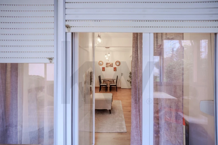 Apartamento T3 para Venda em Carnaxide e Queijas Foto 7