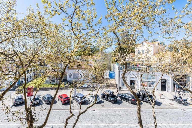 Apartamento T3 para Venda em Agualva e Mira-Sintra Foto 21