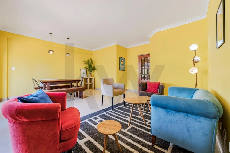 Apartamento T3 para Venda em Agualva e Mira-Sintra Foto 2