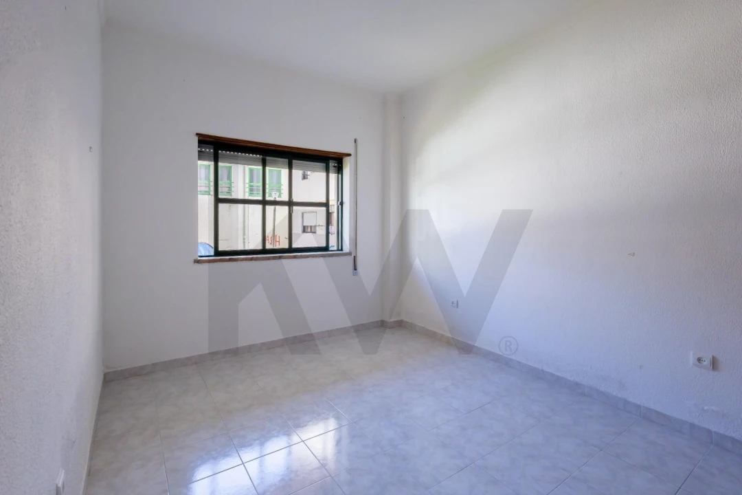 Apartamento T2 para Venda em Pinhal Novo Foto 10