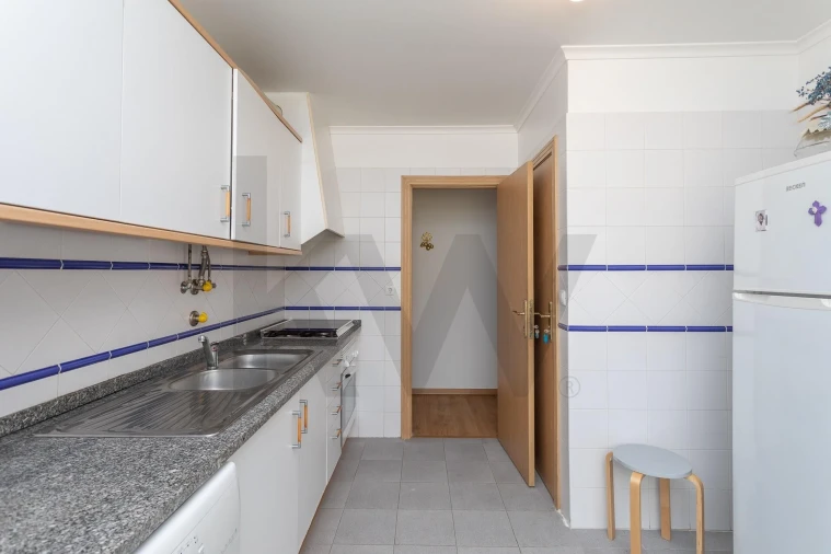 Apartamento T2 para Venda em Cascais e Estoril Foto 13