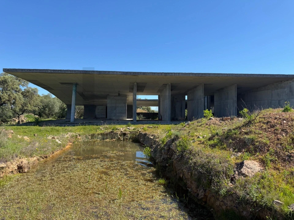 Quinta T3 para Venda em Alcaçovas Foto 21