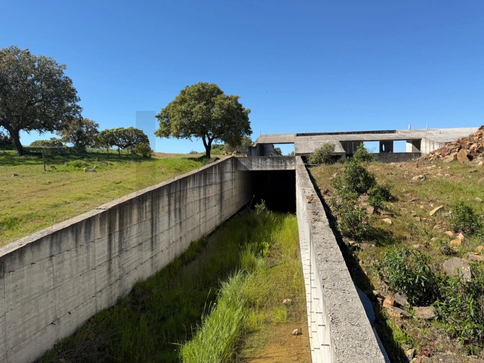 Quinta T3 para Venda em Alcaçovas Foto 3