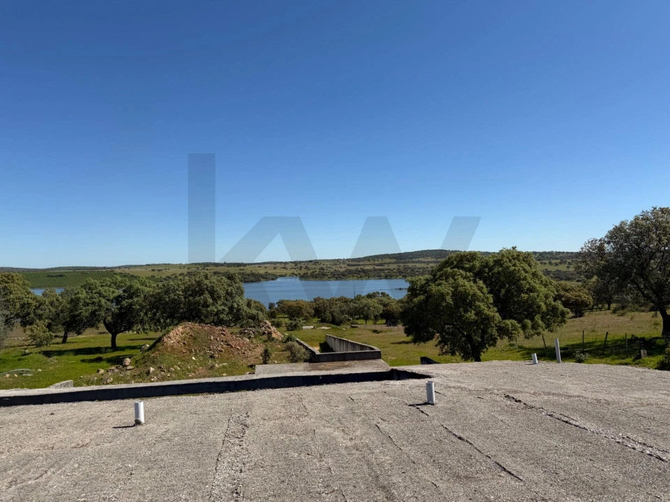 Quinta T3 para Venda em Alcaçovas Foto 26