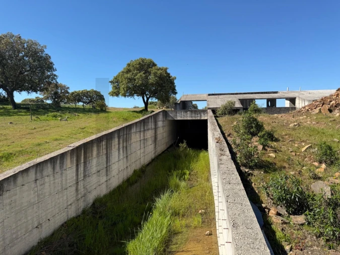 Quinta T3 para Venda em Alcaçovas Foto 3