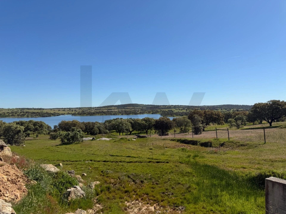 Quinta T3 para Venda em Alcaçovas Foto 4