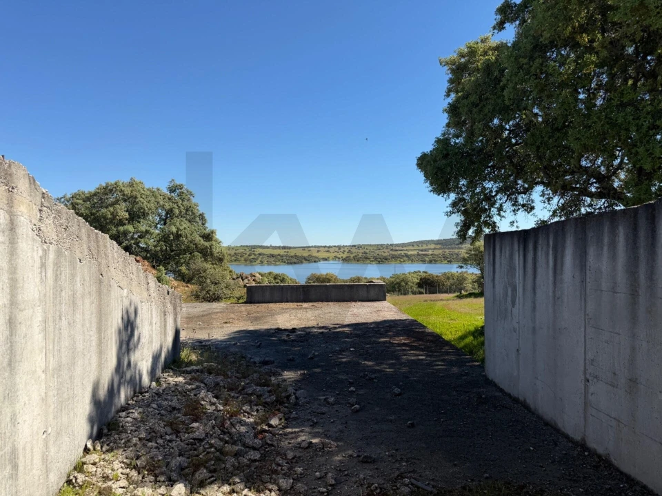 Quinta T3 para Venda em Alcaçovas Foto 17