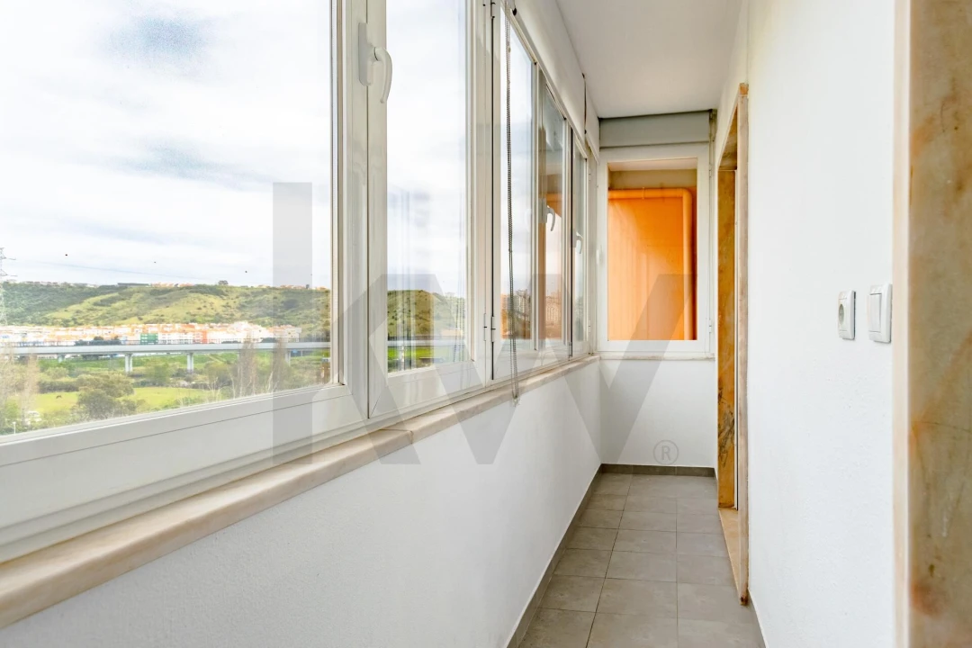 Apartamento T2 para Arrendamento em Odivelas Foto 15