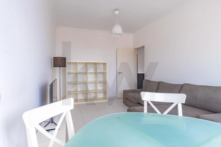 Apartamento T2 para Arrendamento em Odivelas Foto 12