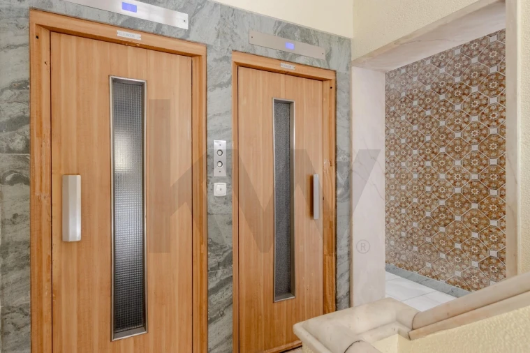 Apartamento T2 para Arrendamento em Odivelas Foto 4