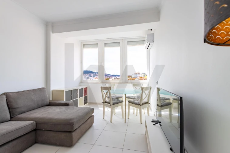 Apartamento T2 para Arrendamento em Odivelas Foto 10