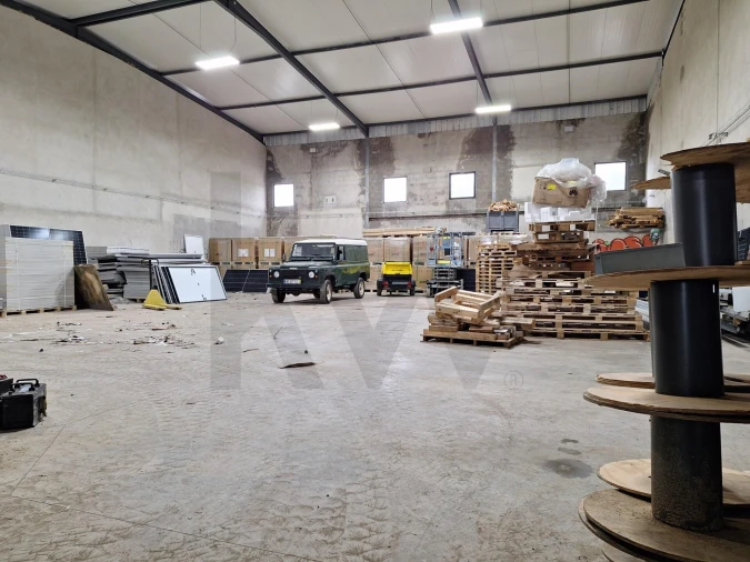 Armazém para Venda em Alhos Vedros Foto 13