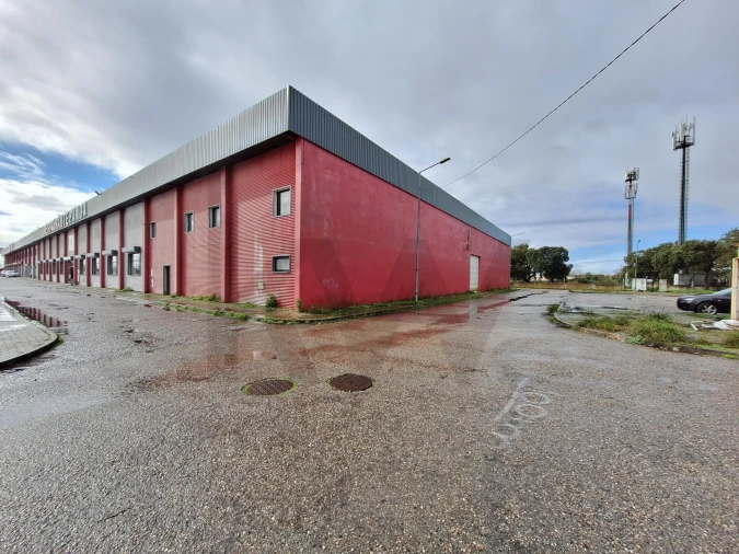 Armazém para Venda em Alhos Vedros