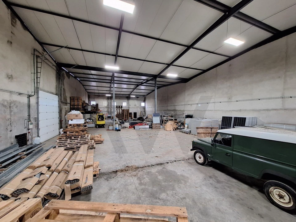 Armazém para Venda em Alhos Vedros Foto 8