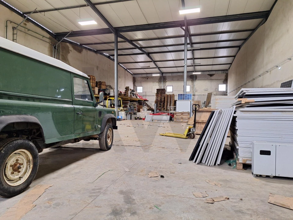 Armazém para Venda em Alhos Vedros Foto 9