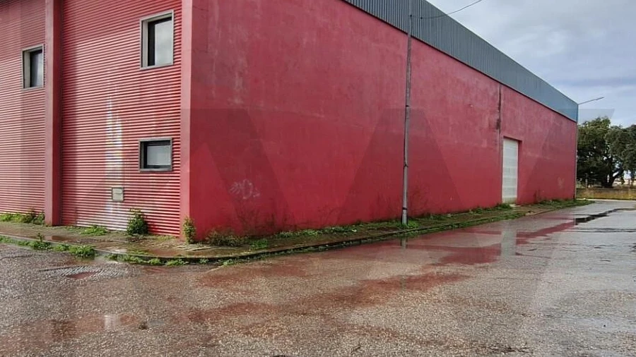 Armazém para Venda em Alhos Vedros