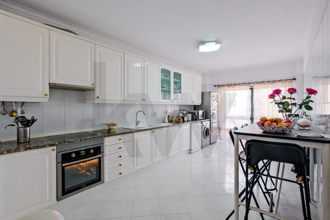 Apartamento T3 para Venda em Queluz e Belas Foto 11