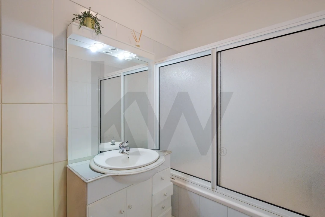 Apartamento T3 para Venda em Queluz e Belas Foto 15