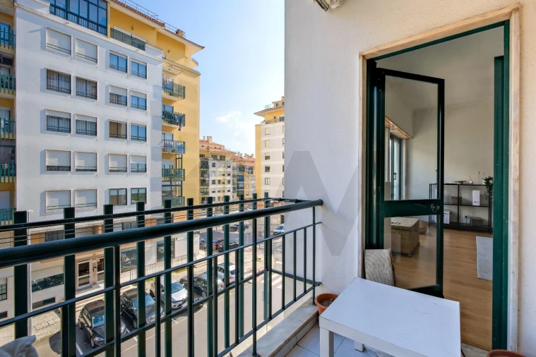 Apartamento T3 para Venda em Queluz e Belas Foto 6