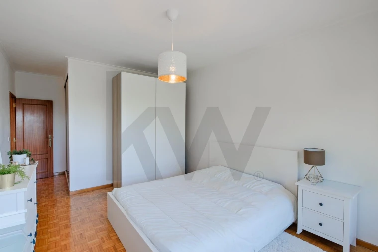 Apartamento T3 para Venda em Queluz e Belas Foto 19