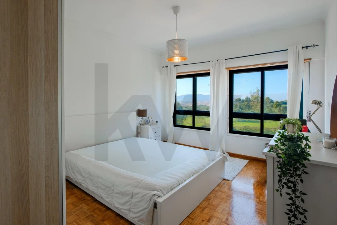 Apartamento T3 para Venda em Queluz e Belas Foto 18