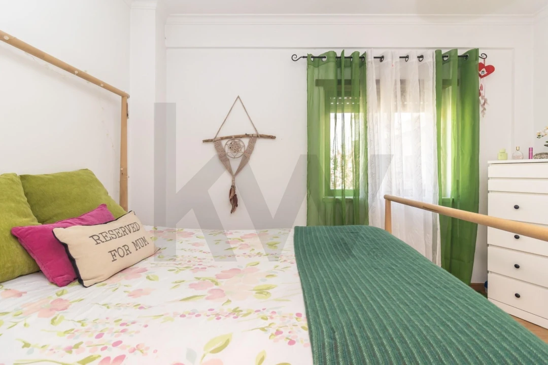 Apartamento T2 para Venda em Quinta do Conde Foto 18