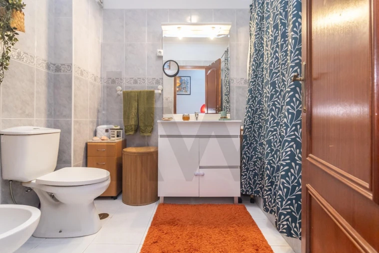 Apartamento T2 para Venda em Quinta do Conde Foto 13