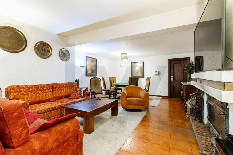 Moradia T5 para Venda em São João da Madeira Foto 14