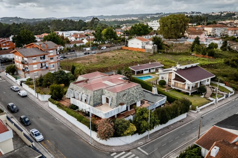 Moradia T5 para Venda em São João da Madeira Foto 31