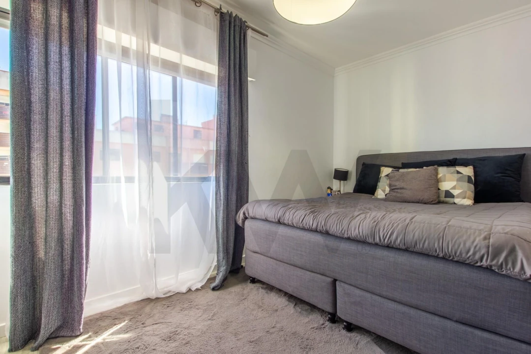 Apartamento T2 para Venda em Cacém e São Marcos Foto 15