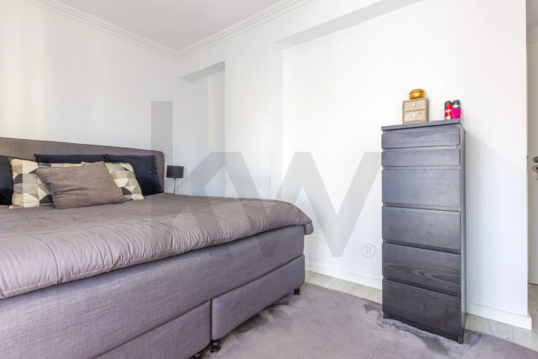 Apartamento T2 para Venda em Cacém e São Marcos Foto 16