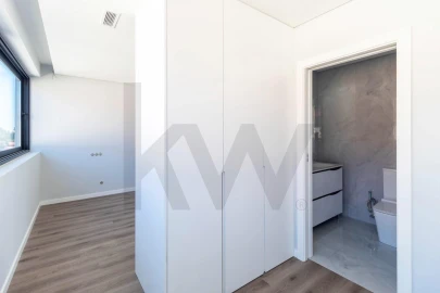 Moradia T3 para Venda em Paranhos