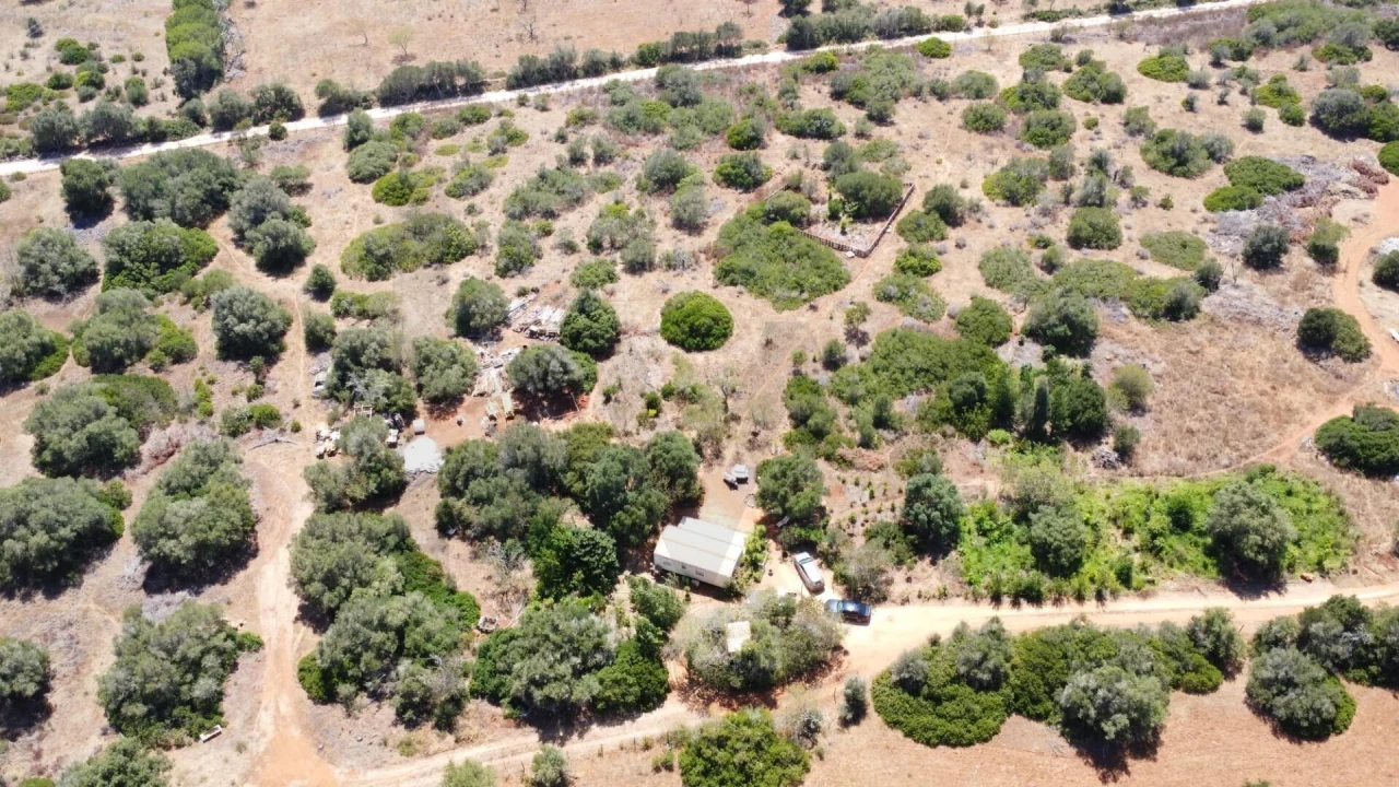 Terreno para Venda em Bensafrim e Barão de São João Foto 67