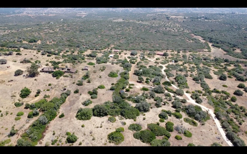 Terreno para Venda em Bensafrim e Barão de São João Foto 63
